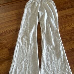 Victoria secret pink flare sweatpants size xsmall in oatmeal gray color
